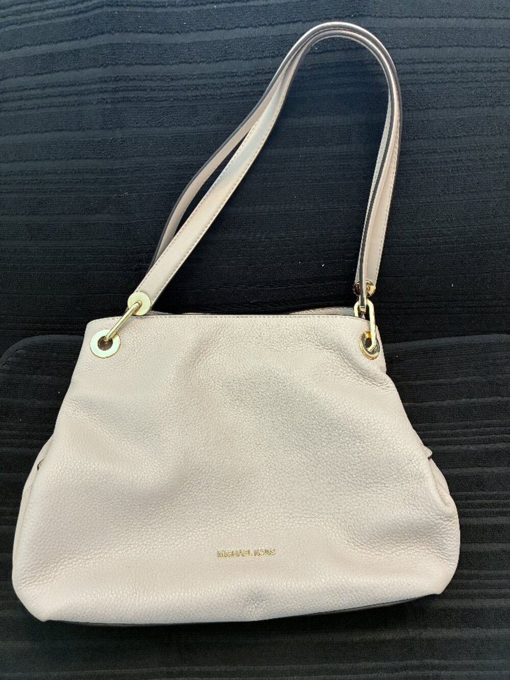 Michael Kors Light Pink Pebbled Leather Shoulder Bag (NWT)